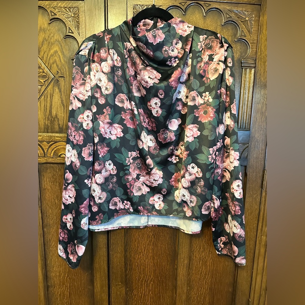 Badgley Mischka Matte Satin Pink and Black Floral Top